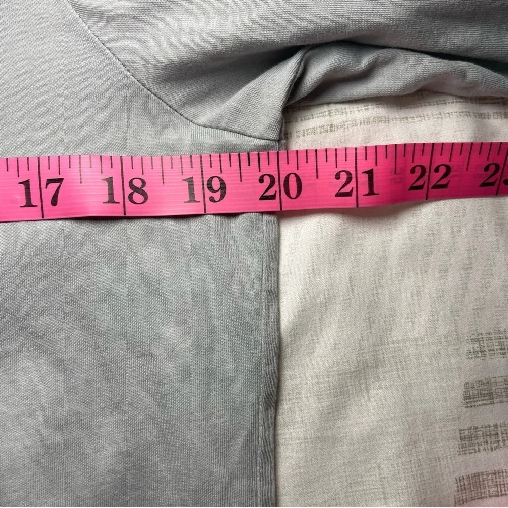 Vineyard Vines Junior XL Gray casual coastal Long Sleeve Tee Tie-Dye Whale Logo - Picture 9 of 10